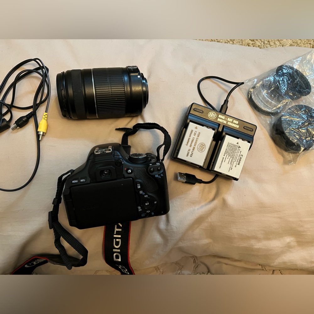 Canon EOS 600D camera